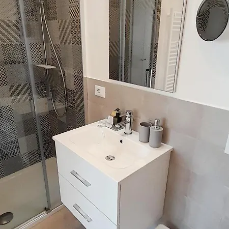 Apartament Barbara Classy 102 *